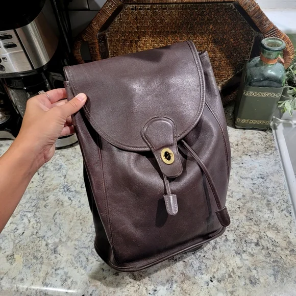 Coach Vintage Turn Lock Leather Backpack - Picture 12 of 16